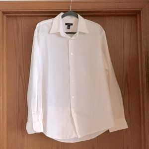 Men’s white dress shirt